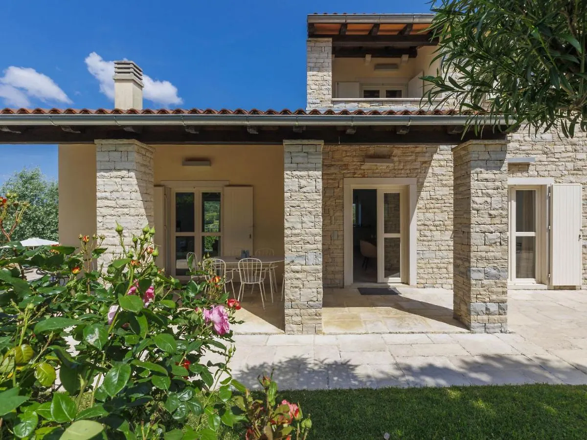 Holiday Home Villa Anita By Interhome Momjan
